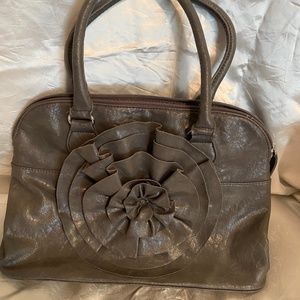 CUTE GRAY PURSE. EUC!